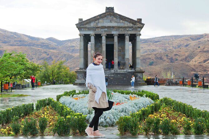 Group Tour: Garni Temple, Geghard, and Lavash Baking from Yerevan - Discovering Armenia in a Day: Garni, Geghard, and Lavash Baking Tour Review