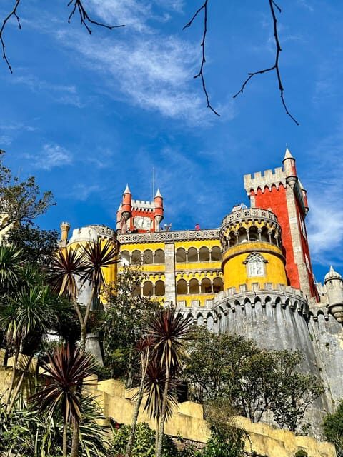 Group Tour Sintra: Highlights, Coastline and Cascais - Discovering Sintra: A Private 4x4 Tour of Monuments, Coastline, and Cascais