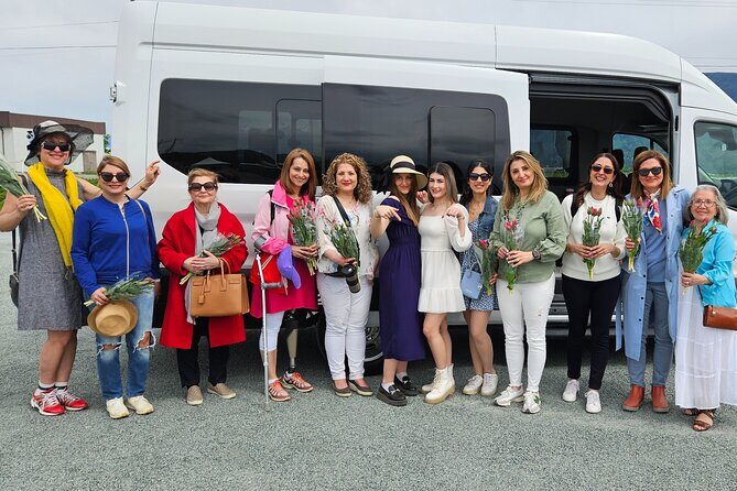 Group Transfer to/from Vancouver International Airport (YVR) - Why Choose VanTrips’ Group Transfer?