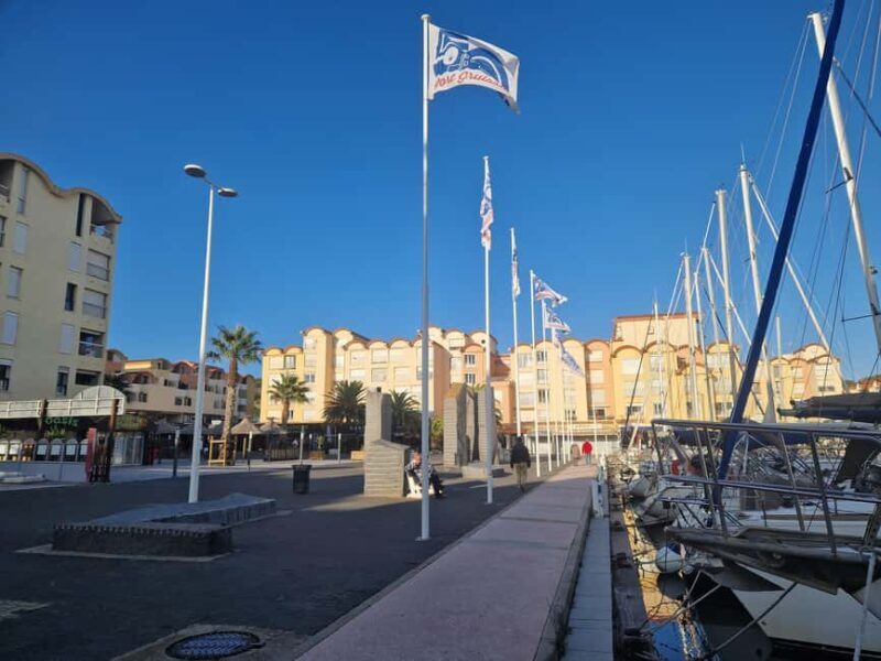 Gruissan: from the New Port to the Old Village - In-Depth Look at the Experience