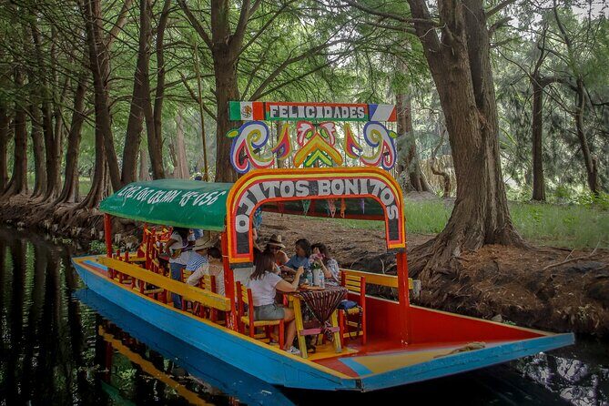 Guacamole a Tasty Adventure Through Xochimilco Markets and Canals - Key Points