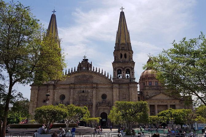 Guadalajara and Tlaquepaque Culture and Shopping - Key Points