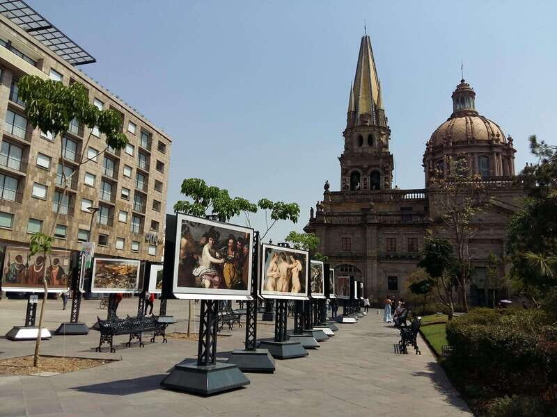 Guadalajara: Culture, Architecture, and Market Walking Tour - Guadalajara: Culture, Architecture, and Market Walking Tour