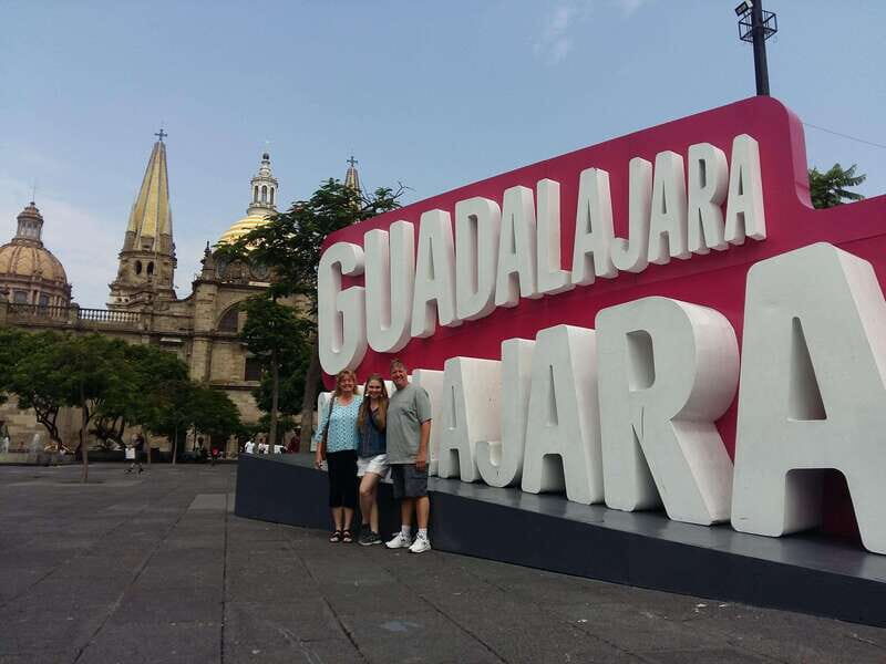 Guadalajara: Culture, Architecture, and Market Walking Tour - Key Points
