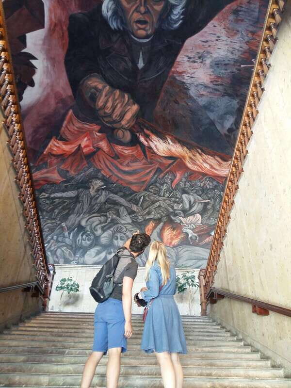 Guadalajara: Culture, Architecture, and Market Walking Tour - Detailed Breakdown of the Tour