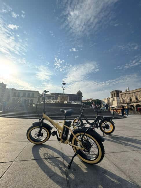 Guadalajara: Fun electric bike tour. - Key Points