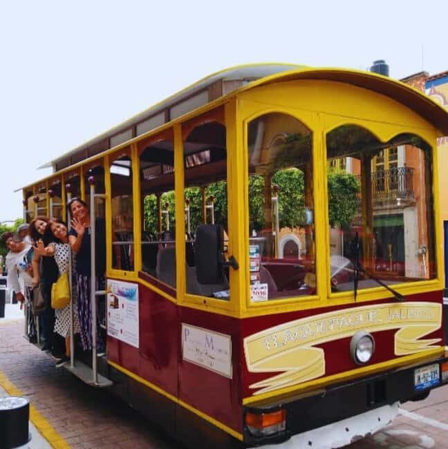 Guadalajara:Tlaquepaque Tramway Tour +Tile Painting & Drinks - Frequently Asked Questions
