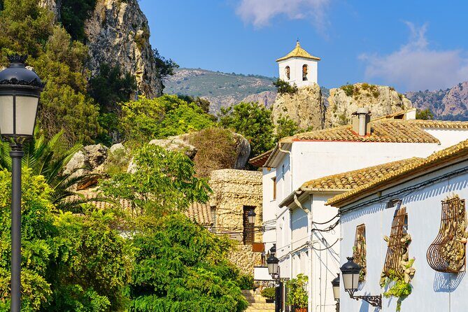 Guadalest and Algar Waterfalls Tour from Alicante or Benidorm - Exploring the Guadalest and Algar Waterfalls Tour: A Complete Guide