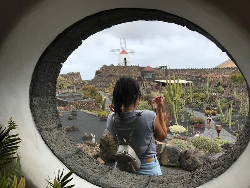 Guided and private excursion of the island of Lanzarote - Artistic and Cultural Highlights with Cesar Manrique