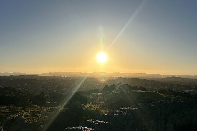 Guided Auckland Highlights Half Day City Tour - Mount Eden: The City’s Natural Crown