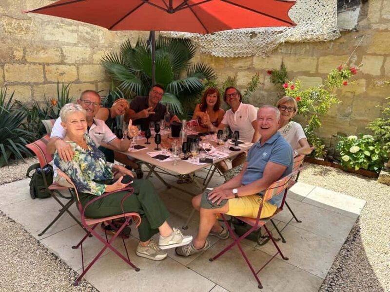 Guided Bordeaux Wine Tasting Class with 6 Wines and pairings - A Closer Look at the Bordeaux Wine Tasting Experience