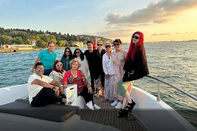 Guided Bosphorus Sunset Cruise on Luxurious Yacht - Small Group Cruise - Who Will Love This Cruise?