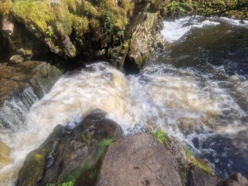 Guided Breacon Beacons 4 waterfalls in day hike from Cardiff - A Closer Look at the Waterfall Hike Experience