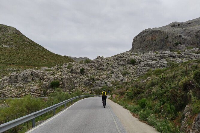 Guided Cycling - Blue Village Ronda - Moderate Level Difficulty - Key Points
