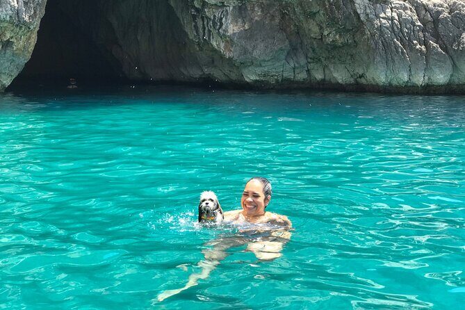 Guided day by boat to the Secrets of the Island of Capri - FAQ