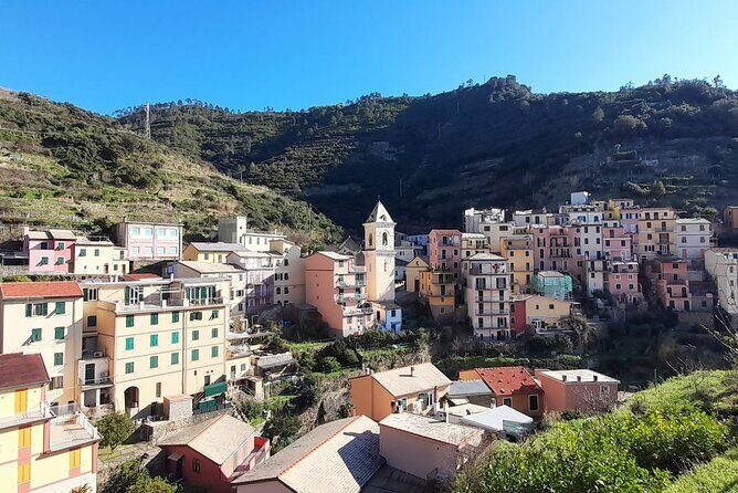 Guided Day to the Pearls of the Cinque Terre - A Deep Dive into the "Guided Day to the Pearls of the Cinque Terre"