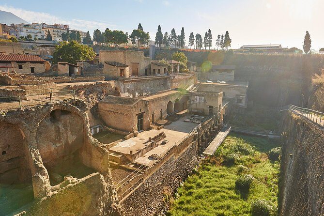 Guided Day Tour of Pompeii and Herculaneum with Light Lunch - Who Should Book This Tour?