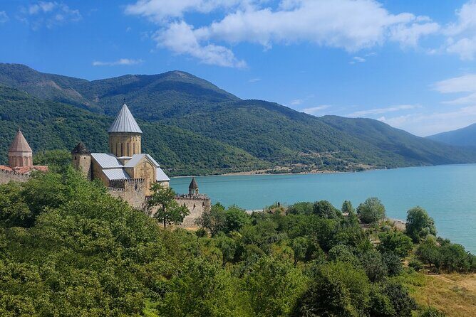 Guided Day Trip from Tbilisi to Ananuri Gudauri and Kazbegi - Key Points