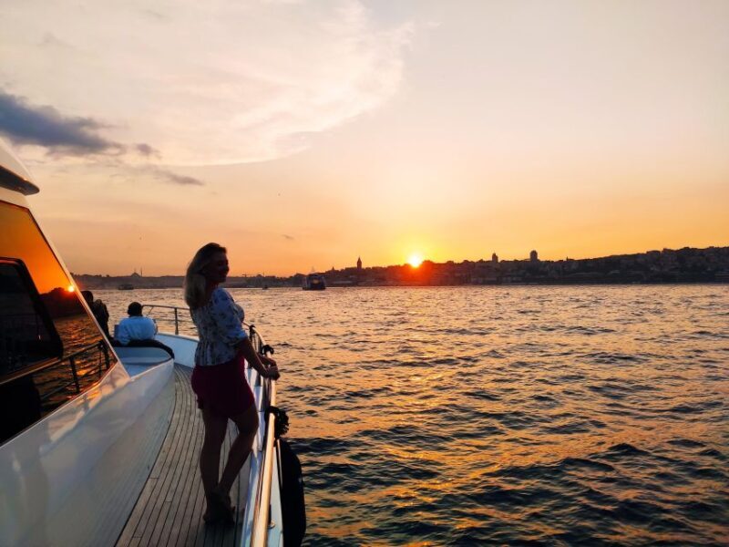 Guided Dolmabahce Palace Tour with Bosphorus Sunset Cruise - Final Verdict: Who Should Consider This Tour?
