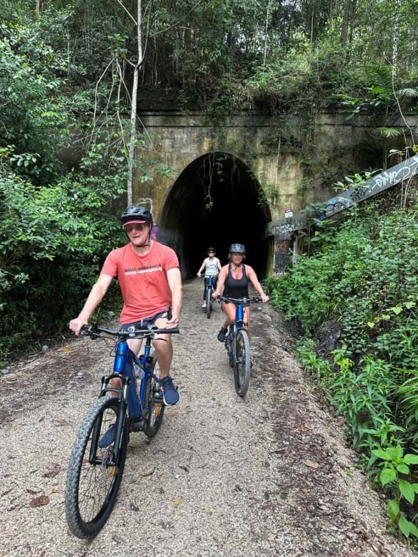 Guided Evening Glow Worm Experience - Byron Bay - Key Points