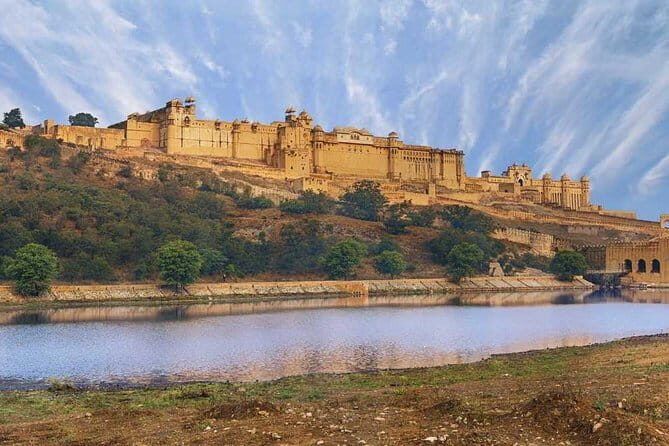 Guided Exotic Hiking, Yoga with Village Tour near Amber Fort - FAQ