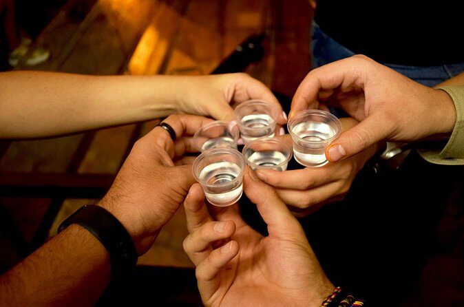 Guided Full Day Tour to Tequila and Cantaritos el Guero - FAQs