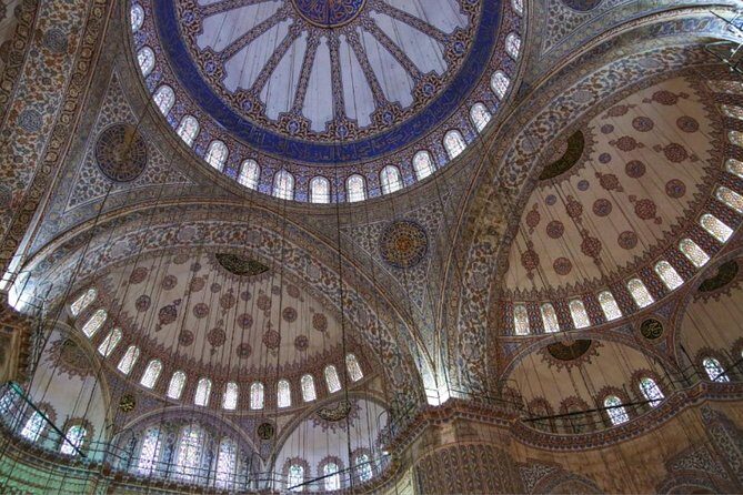 Guided Hagia Sofia, Blue mosque, Basilica Cistern skip lines tour - Who Will Love This Tour?
