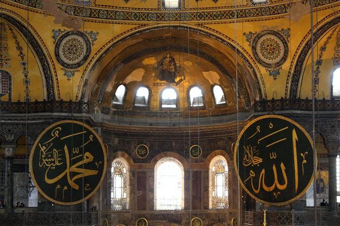 Guided Hagia Sofia, Blue mosque, Basilica Cistern skip lines tour - FAQs