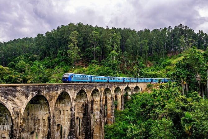 Guided Hike to Little Adams Peak and Nine Arch Bridge - Key Points