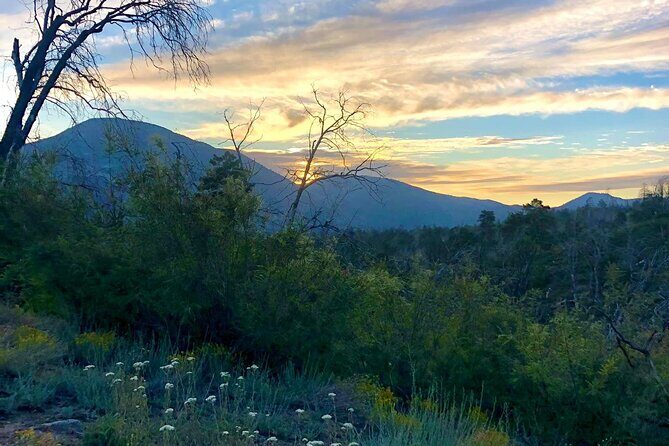 Guided Hiking Tour in Big Bear with Sunset Champagne toast on Private Dock - The Details of the Tour