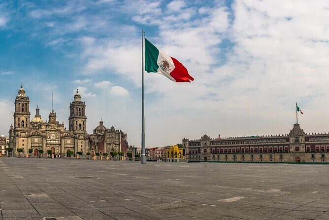 Guided Historic Downtown Private Walking Tour in Mexico City - An In-Depth Look at the Tour Experience