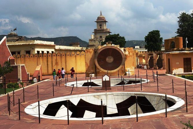 Guided Jaipur Tour From Agra With Drop At New Delhi Including Lunch & Entry - Authentic Insights from Reviewers