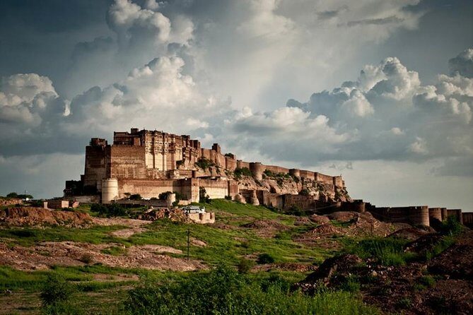 Guided Jodhpur City Tour With Lunch & Entry Including Pick & Drop - A Complete Look at the Jodhpur Private Tour