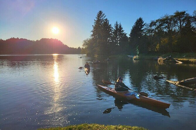 Guided Kayak Tours on the Salmon River Estuary in Otis, Oregon - Key Points: