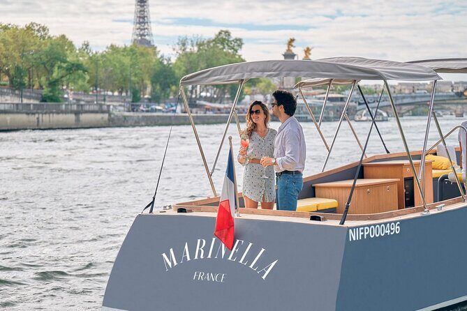 Guided Luxury River Cruise & Walking Tour of Paris' Monuments - An Introduction to the Tour: What You Should Expect