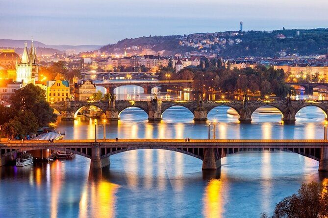 Guided Old Town & Jewish quarter Walking Tour Prague (Tip-based) - Key Points