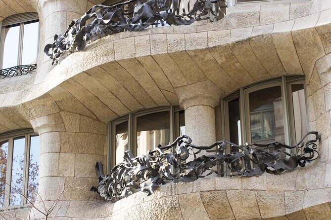 Guided private morning tour of La Pedrera with Casa Batlló ticket - Key Points