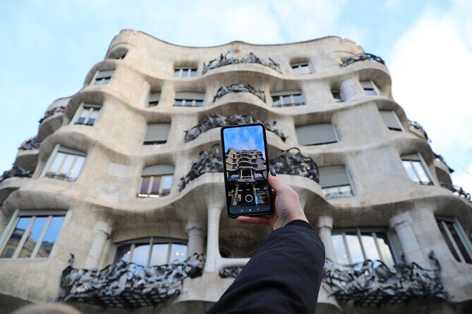 Guided private morning tour of La Pedrera with Casa Batlló ticket - Why This Tour Is a Great Choice