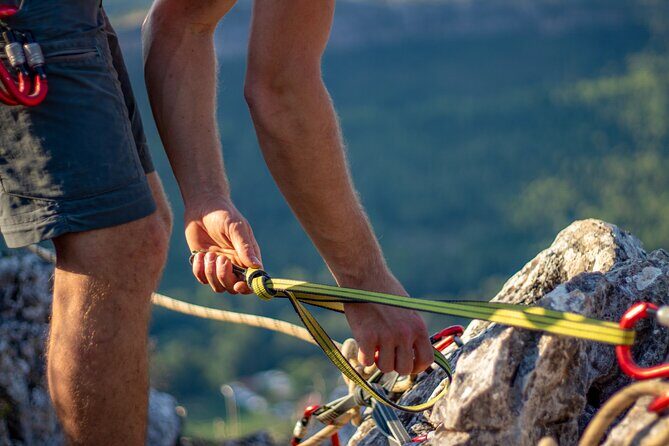 Guided Rock Climbing and Lessons - Half day Near Breckenridge - Who Should Book This Tour?