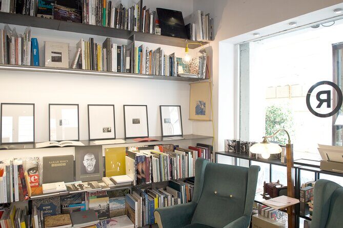 Guided Shared Experience on ONEROOM Books - Key Points