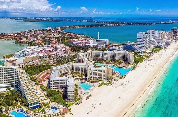 Guided Shopping Experience in Cancun - The Sum Up