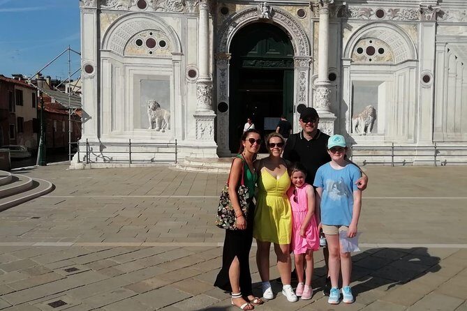 Guided Sightseeing Tour of Venice Highlights for Kids & Families - A Deep Dive into the Venice Highlights Tour for Families