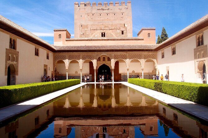 Guided Tour Alhambra, Generalife and Alcazaba without Nasrid Palaces - Key Points
