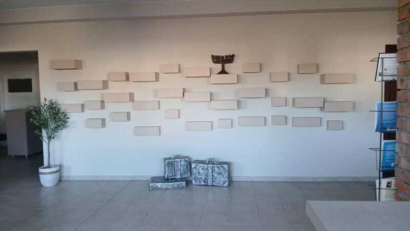 Guided Tour from Kraków: Museum of Owicim,Brzezinka - Discover Hidden Layers of History with a Guided Tour from Kraków to Owicim and Brzezinka