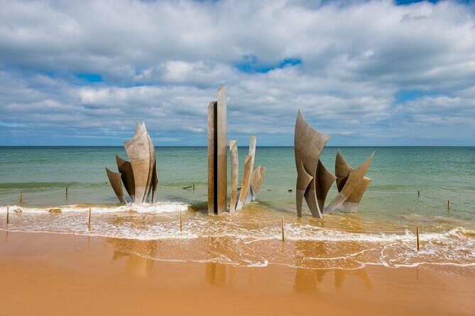 Guided tour from Utah Beach to Omaha Beach with Jeep immersion - An In-Depth Look at the Normandy D-Day Tour