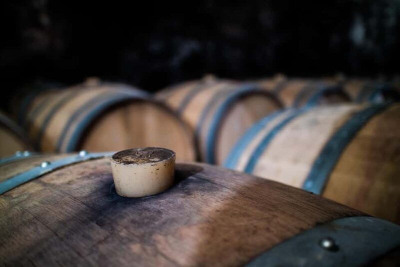 Guided tour from vine to glass - Exploring the Château and Cellar