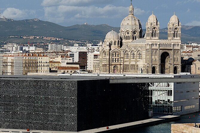 Guided Tour in Marseille: Vieux Port & Old City - Key Points