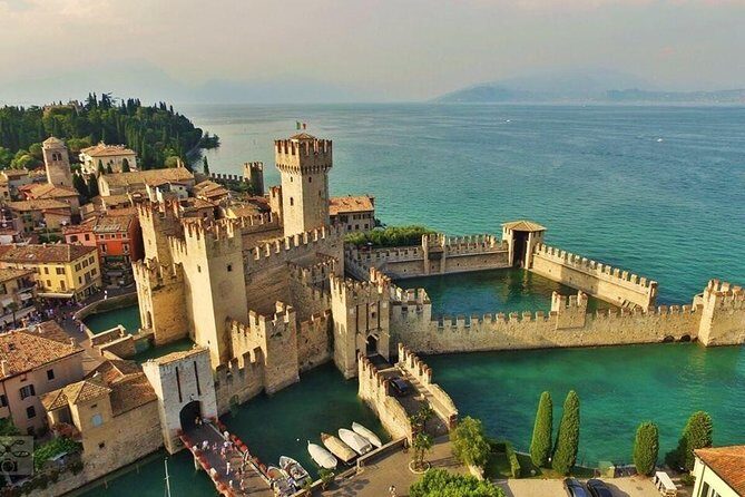 Guided tour in Sirmione with motorboat tour - A Deep Dive Into the Tour Experience
