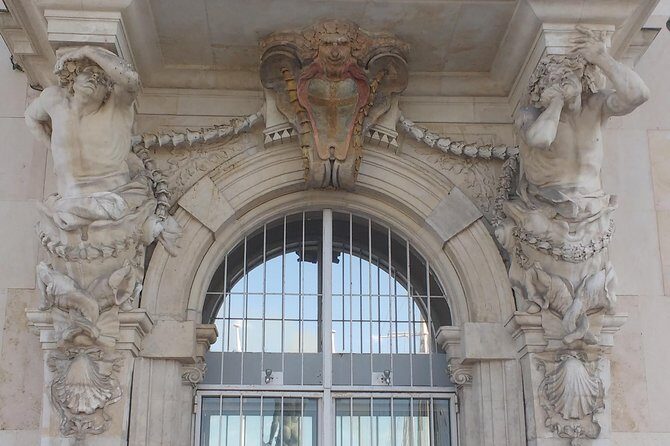 Guided Tour in Toulon: Port & Old City - What the Reviews Say