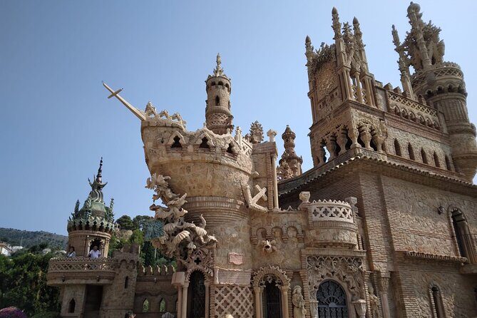 Guided tour of Castillo Colomares - A Closer Look at the Castillo Colomares Guided Tour